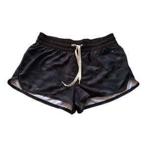 Vuori Women's Size Small Clementine Camo Running Shorts